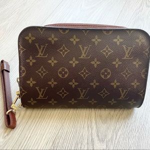 Louis Vuitton Orsay Clutch